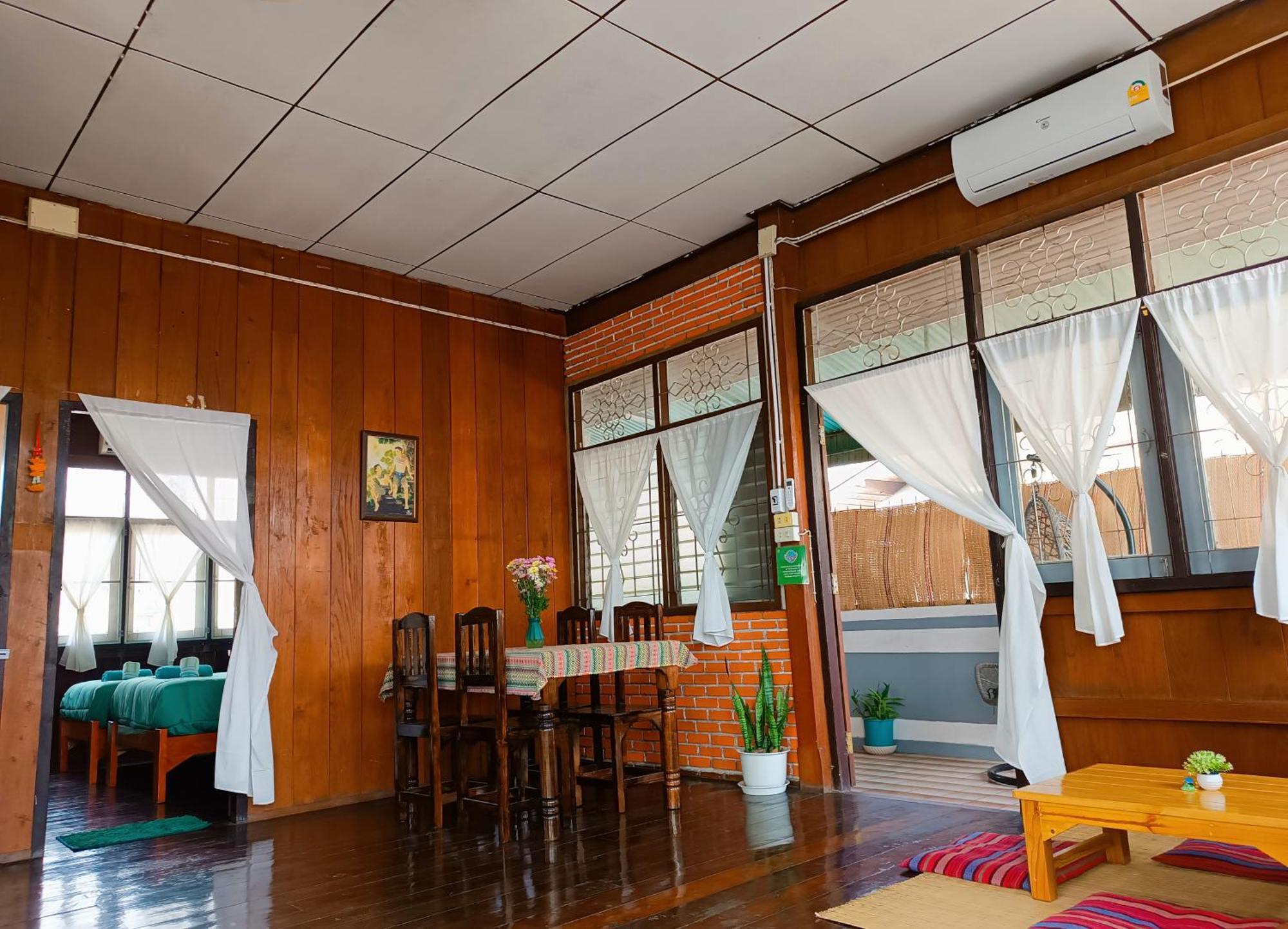 Pai Baan Homestay ปายบ้าน โฮมสเตย์ ถนนคนเดินปาย Luaran gambar